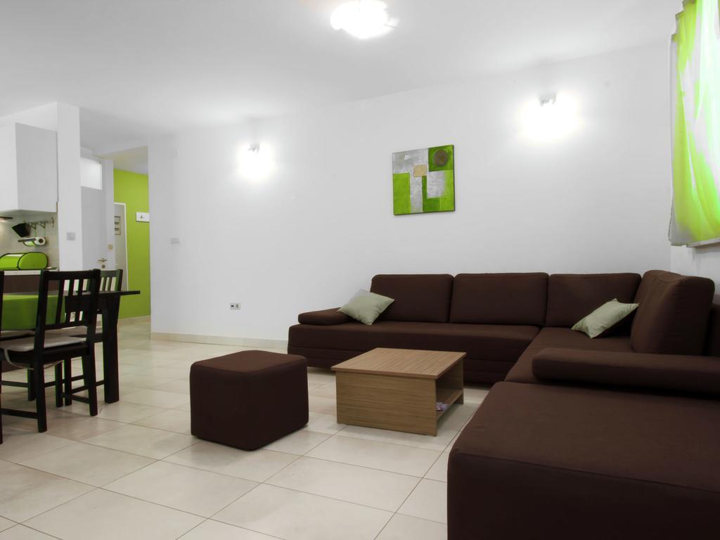 Apartment Maslina-2 By Interhome Srima Bagian luar foto