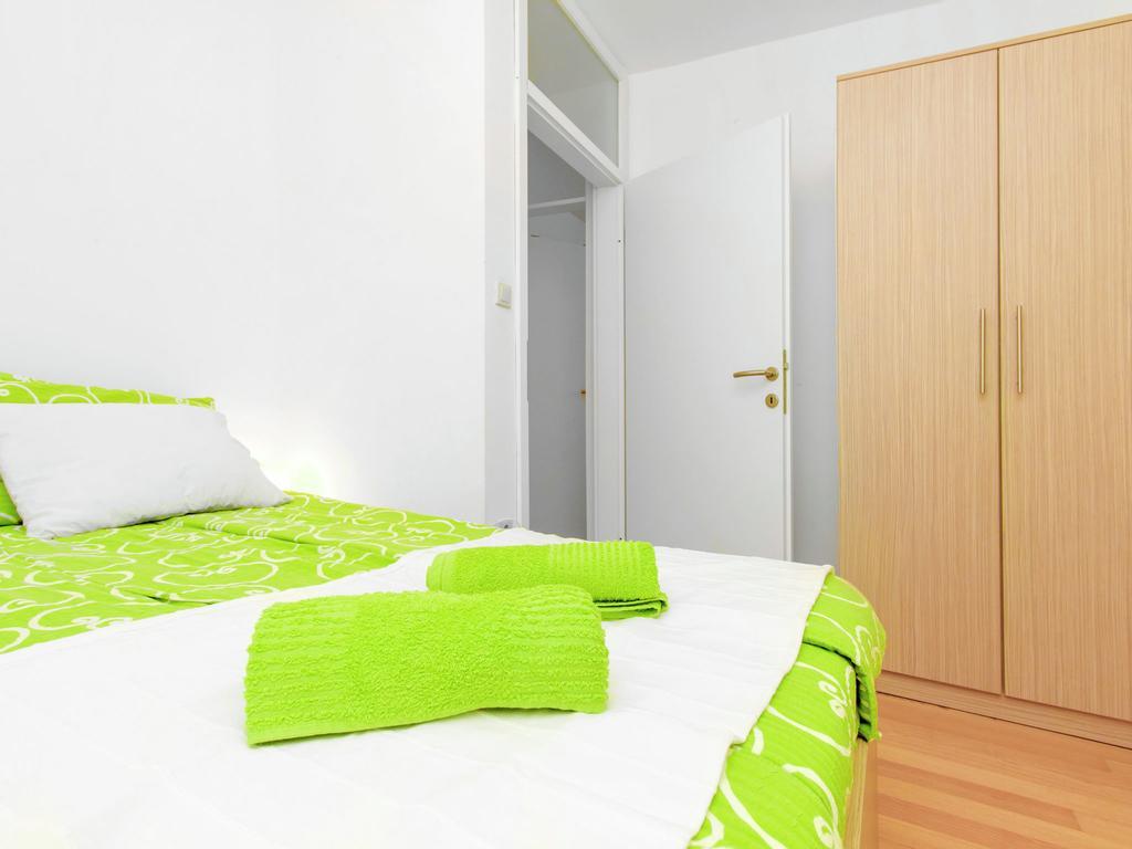 Apartment Maslina-2 By Interhome Srima Bagian luar foto